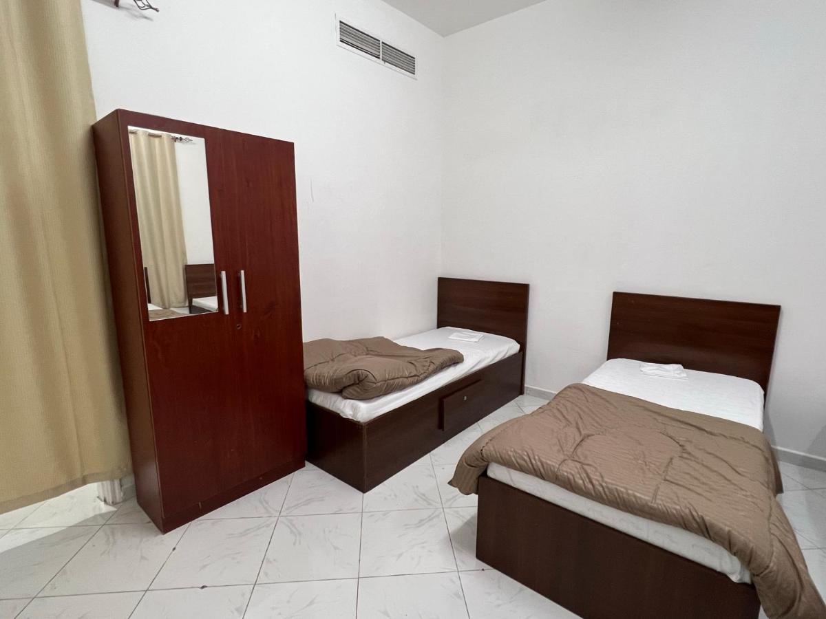 Short Tourist Place Dubai Ngoại thất bức ảnh